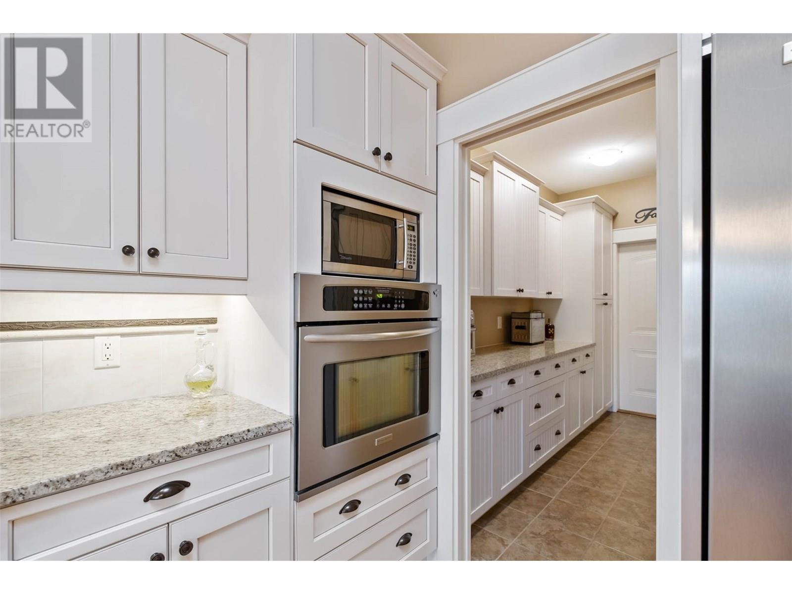 Photo 16 of 1297 Tanemura Crescent, Kelowna BC
