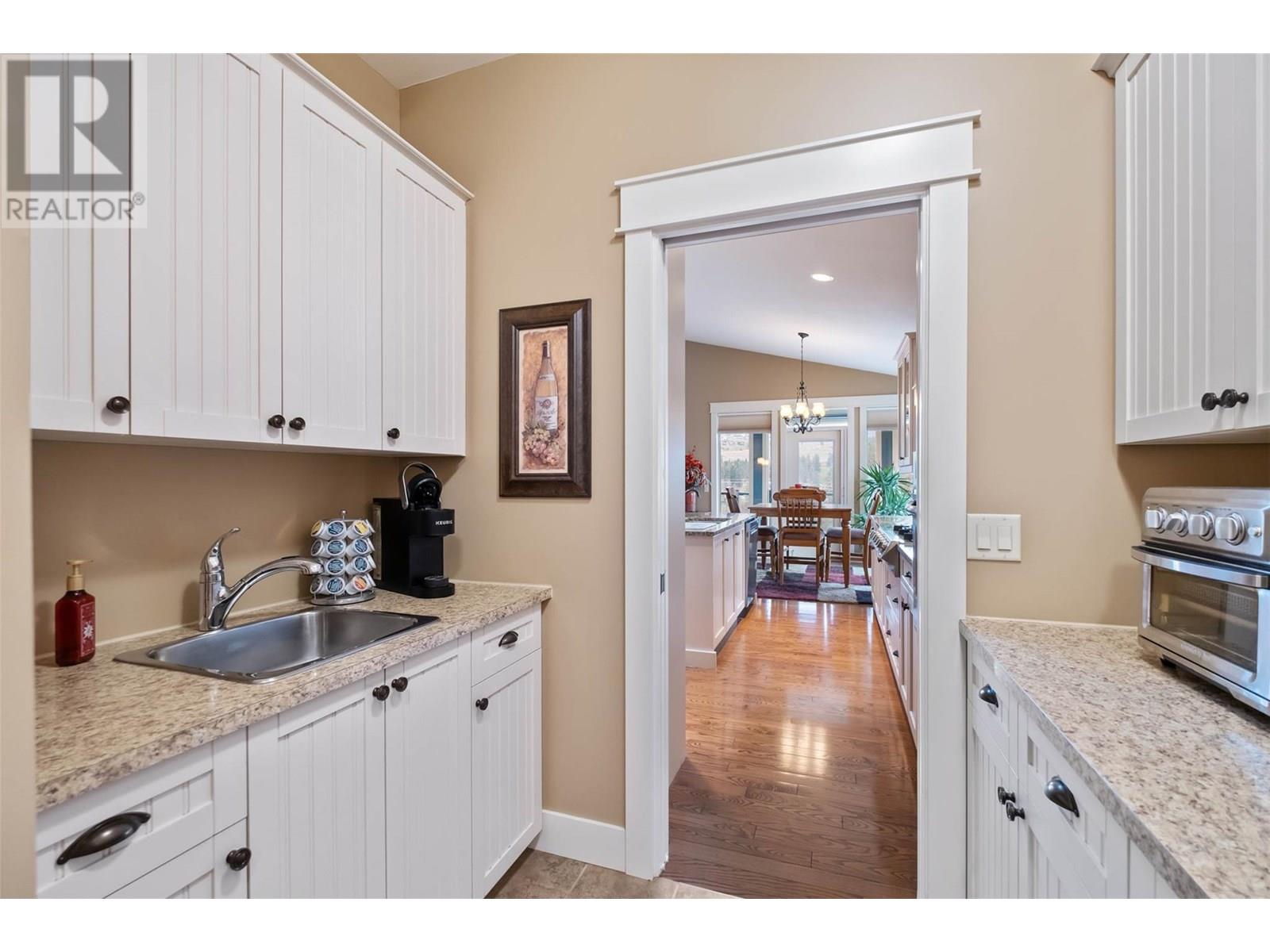Photo 18 of 1297 Tanemura Crescent, Kelowna BC