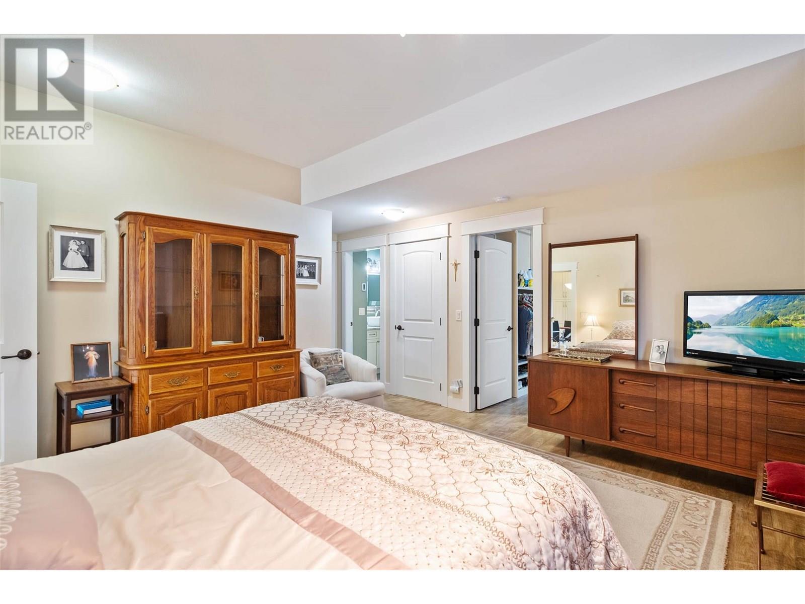 Photo 41 of 1297 Tanemura Crescent, Kelowna BC