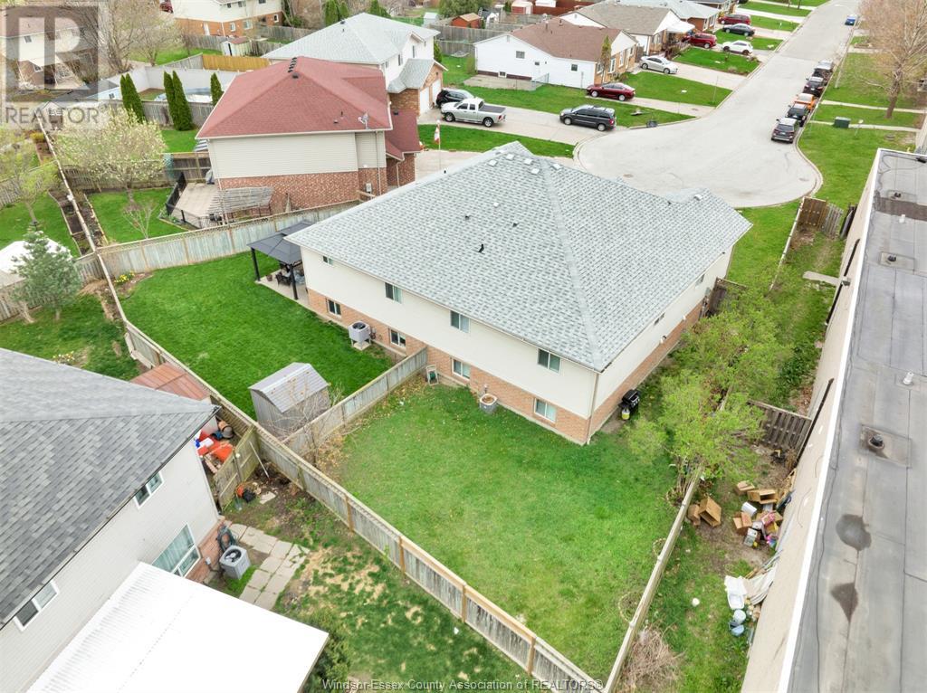 Photo 22 of 9759 Melville Drive, Windsor ON