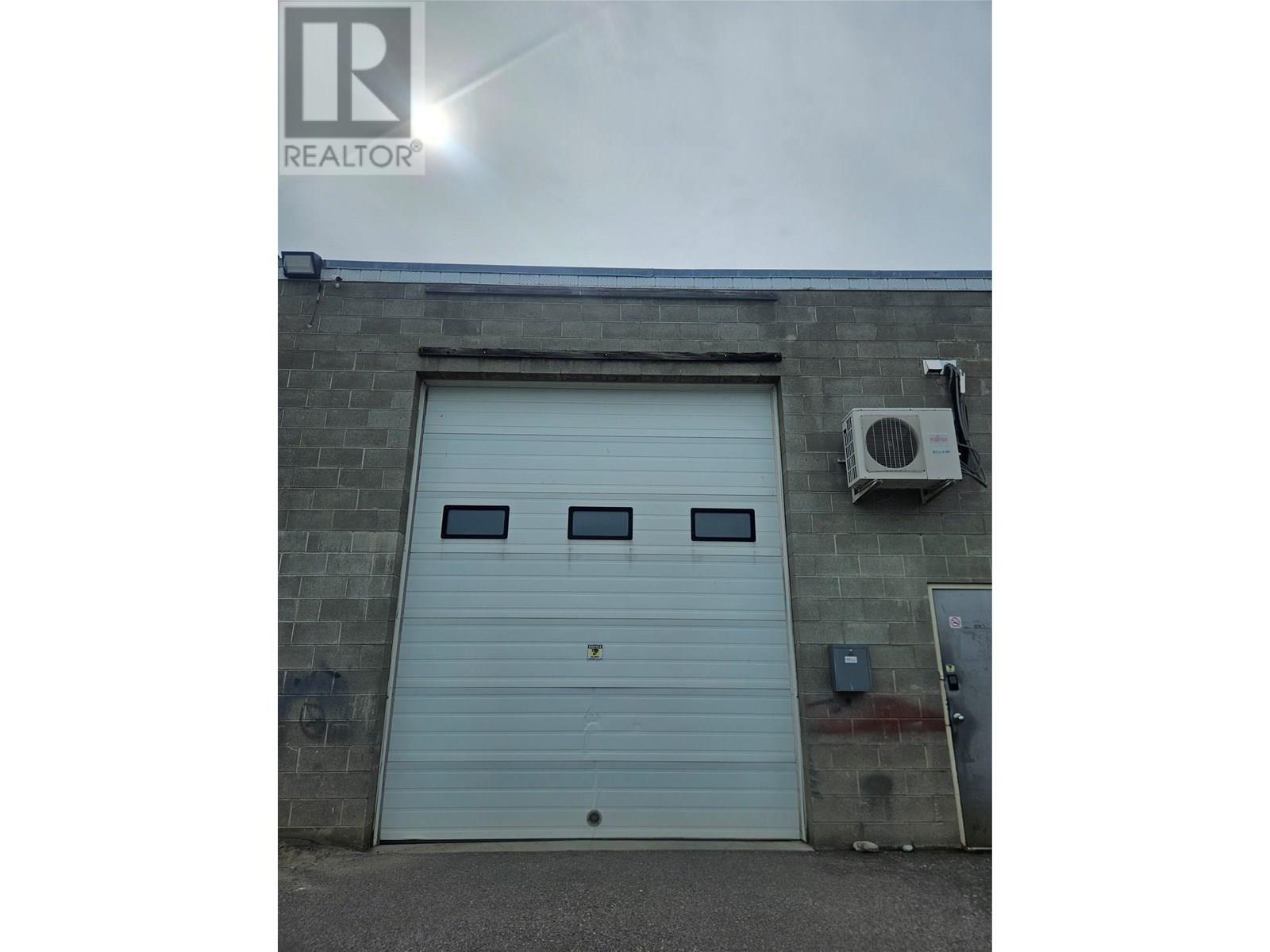 2 740 Waddington Drive, Vernon