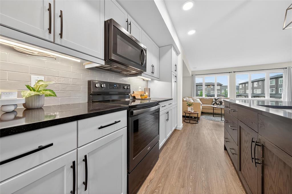Photo 1 of 424 325 Park East Drive, Winnipeg MB