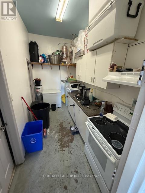Photo 1 of B 94 Montreal Road, Ottawa ON
