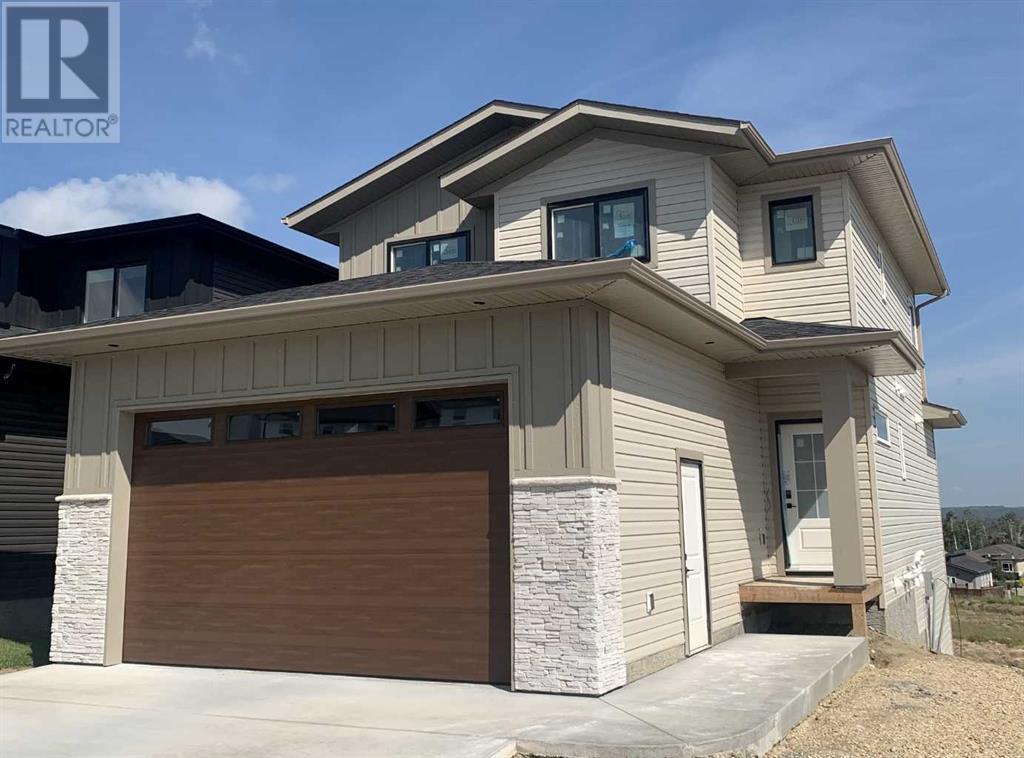 Photo 2 of 7 Vincent Gate, Sylvan Lake AB