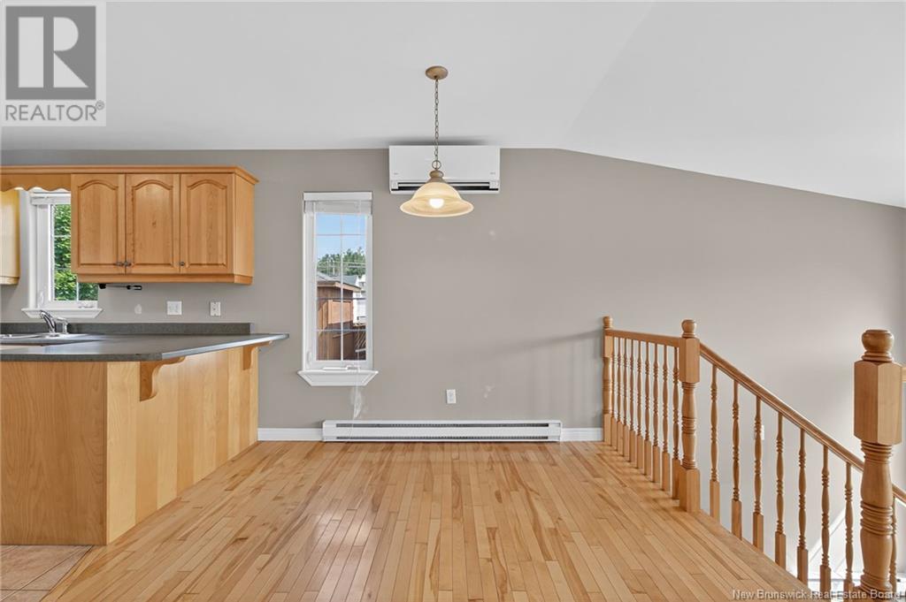 Photo 16 of 31 Vautour Street, Dieppe NB