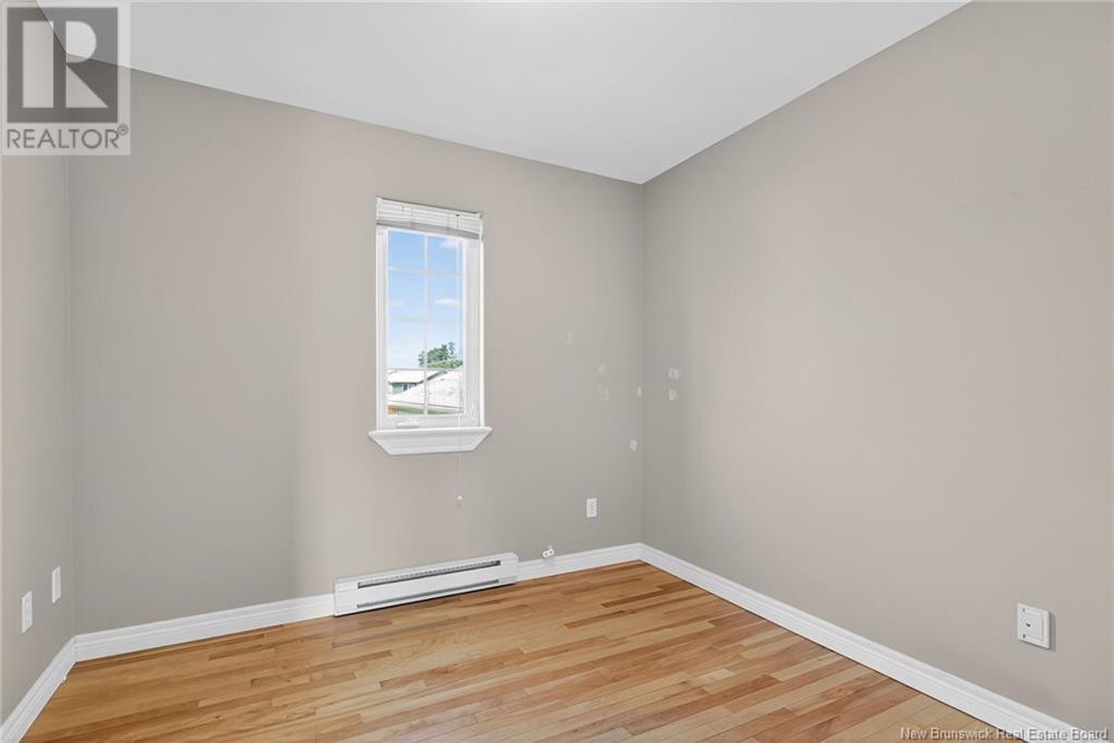 Photo 22 of 31 Vautour Street, Dieppe NB