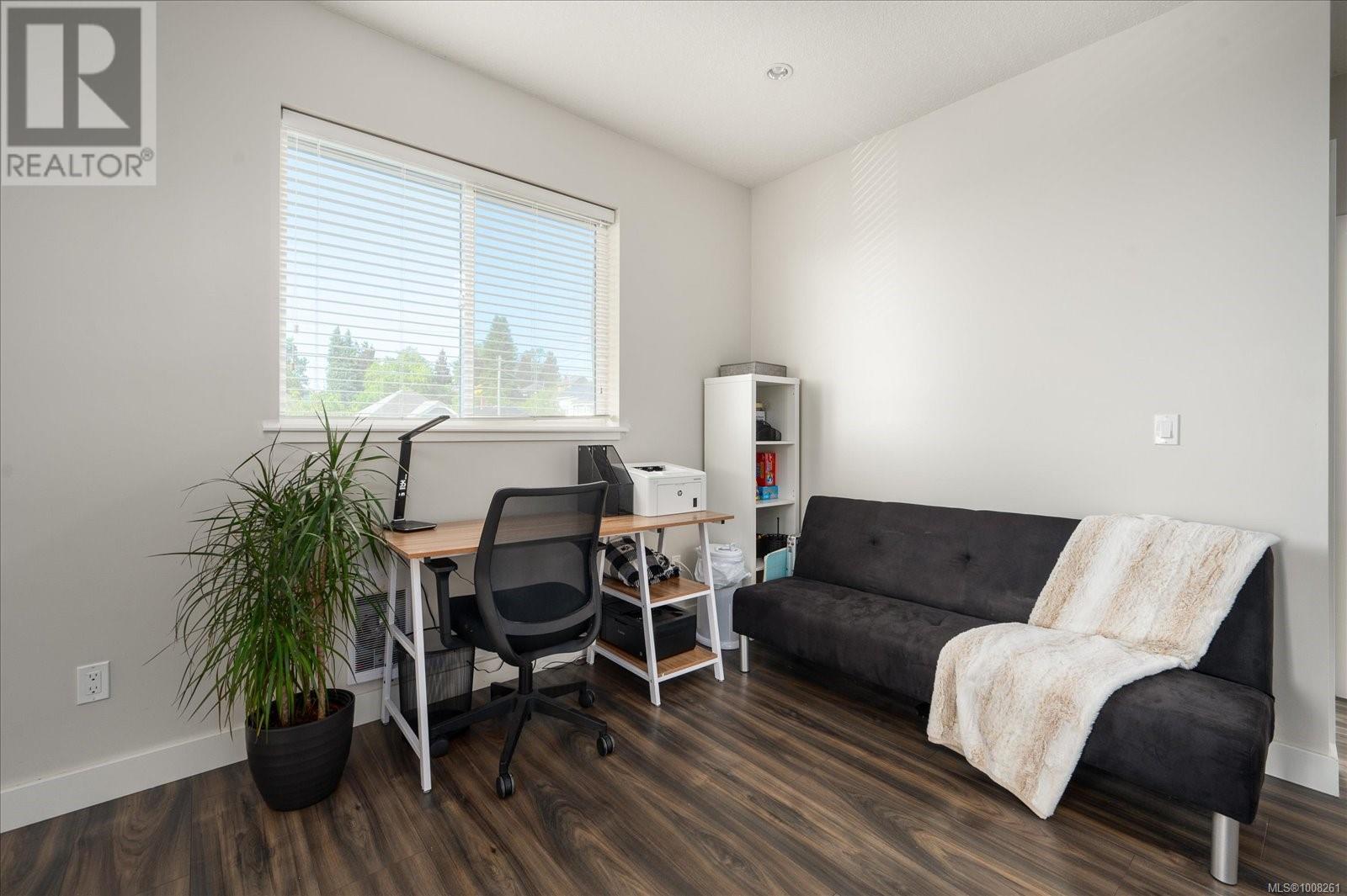 Photo 16 of 148 Victoria Rd, Nanaimo BC
