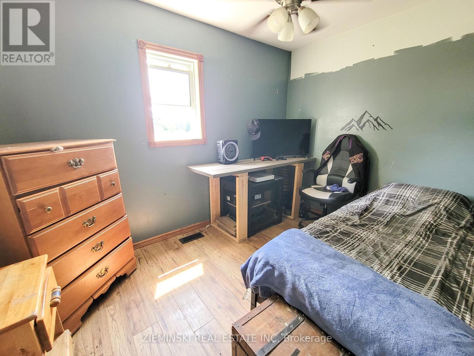 Photo 17 of 1058 572 Highway, Black River Matheson ON