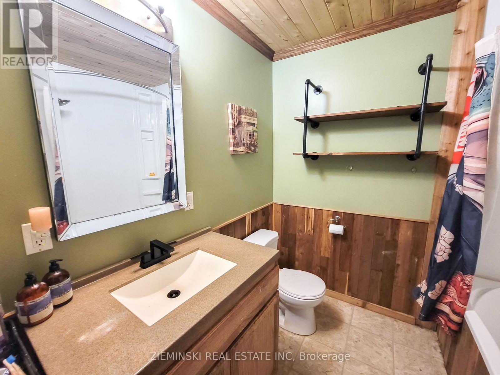 Photo 15 of 1058 572 Highway, Black River Matheson ON