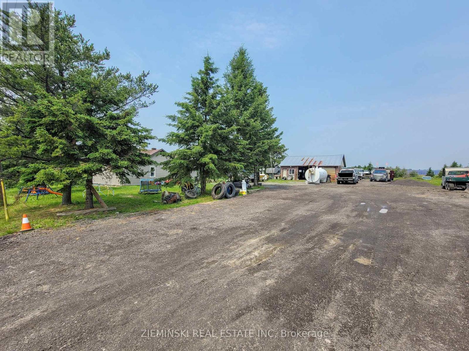 Photo 8 of 1058 572 Highway, Black River Matheson ON