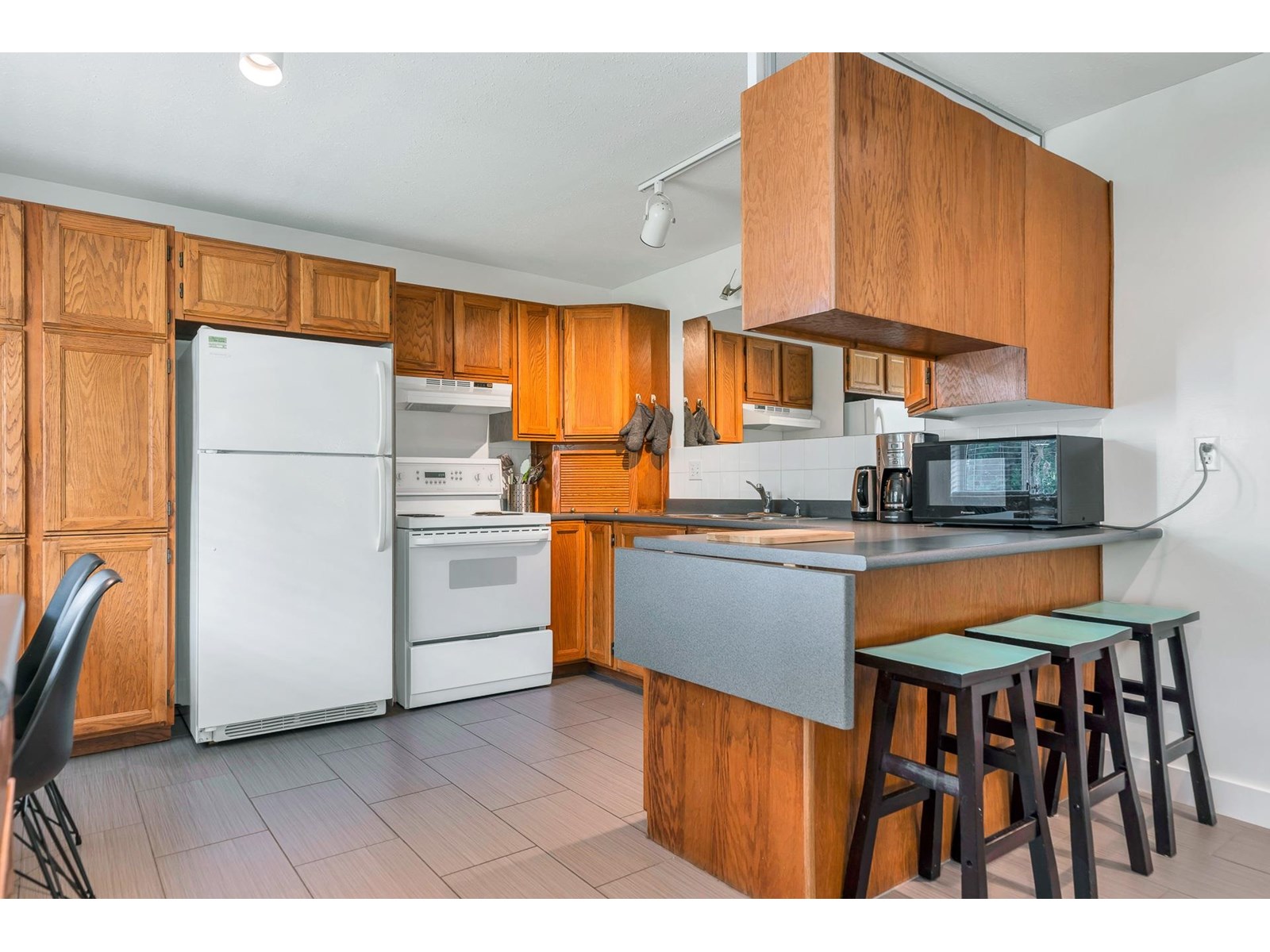 Photo 28 of 7549 149 A Street, Surrey BC