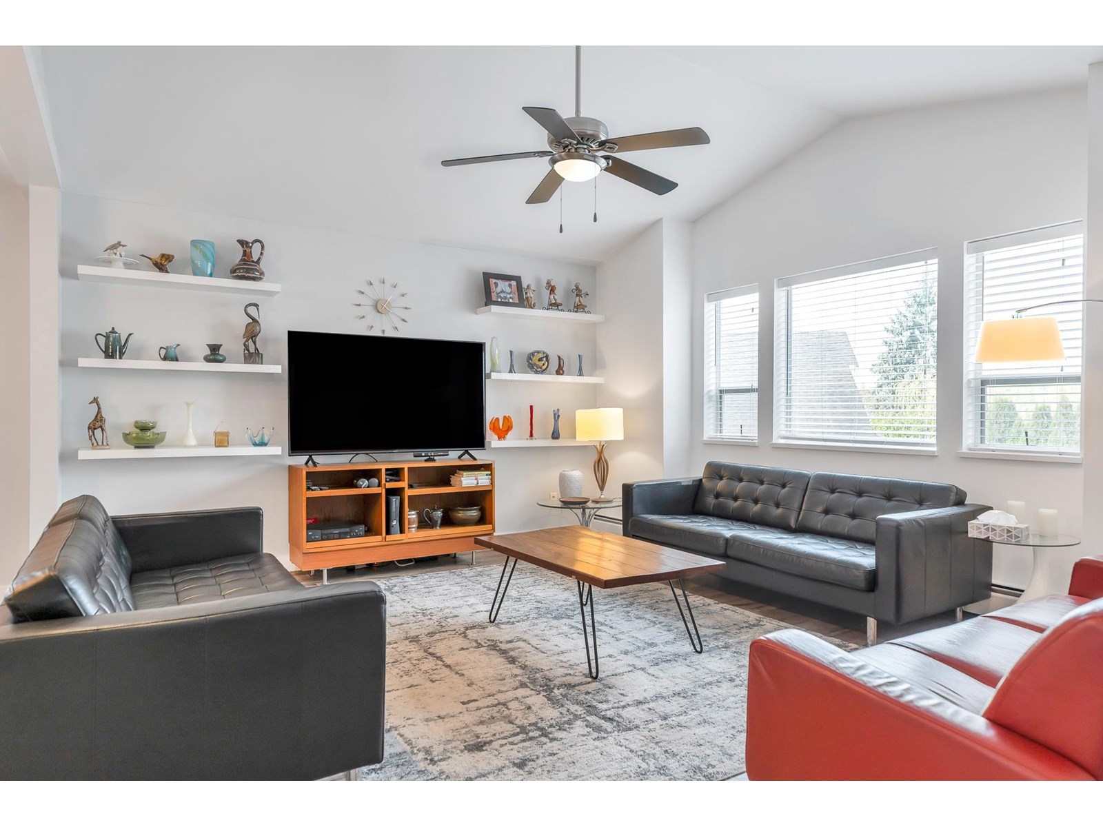 Photo 4 of 7549 149 A Street, Surrey BC