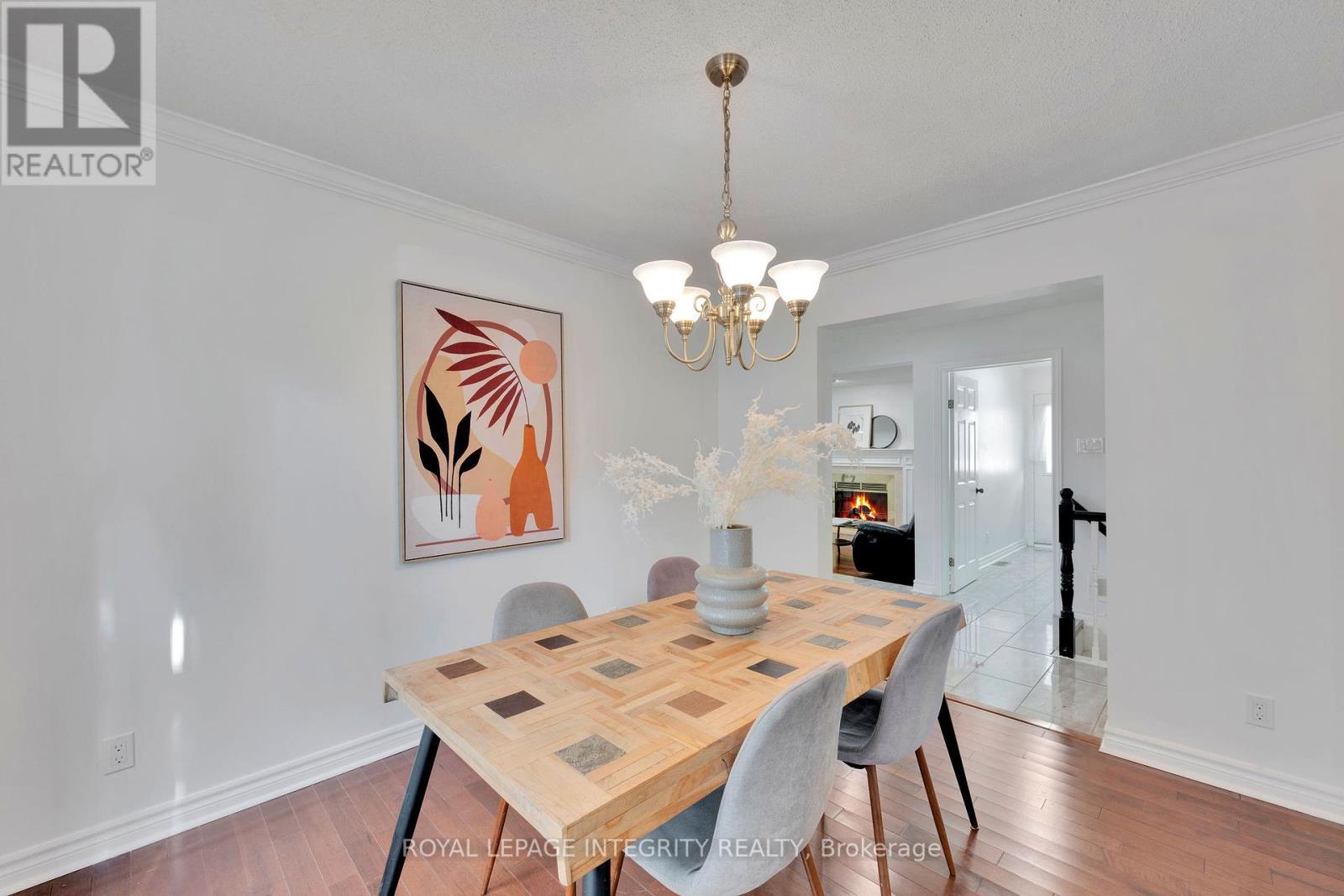Photo 33 of 223 Mcgibbon Drive, Ottawa ON