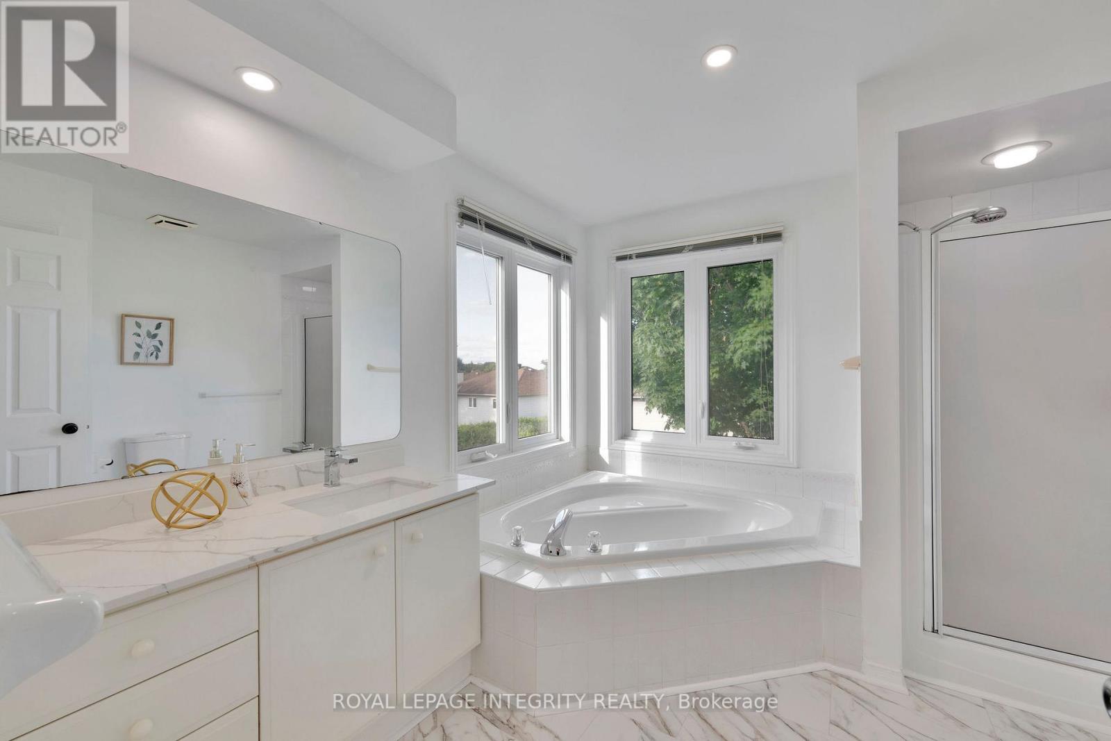 Photo 9 of 223 Mcgibbon Drive, Ottawa ON