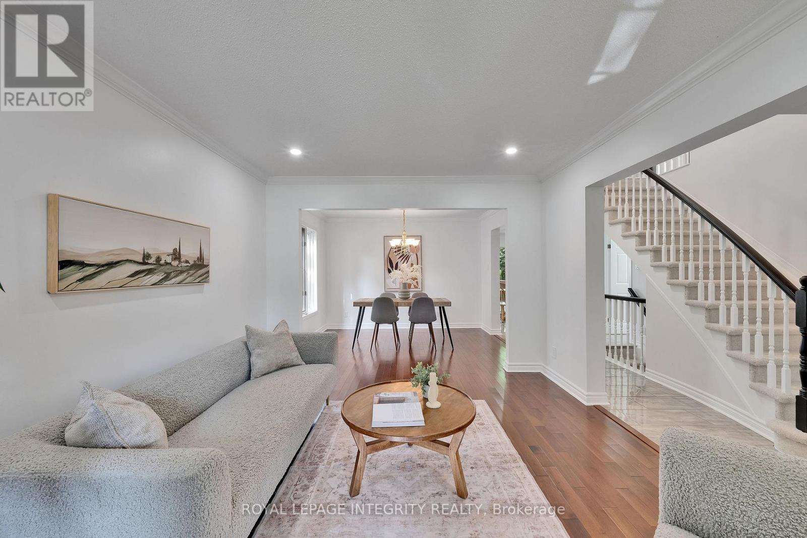 Photo 6 of 223 Mcgibbon Drive, Ottawa ON