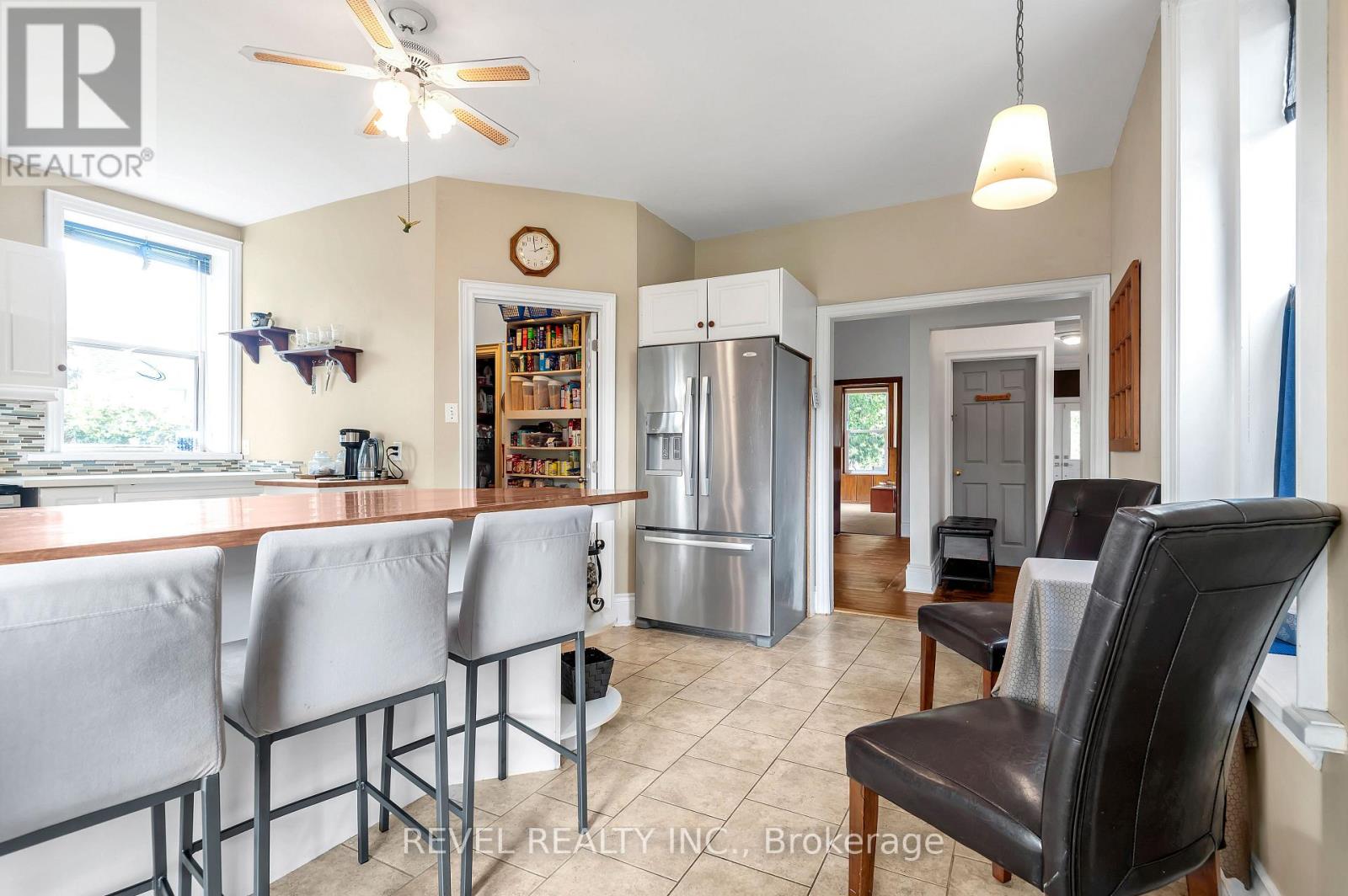 Photo 17 of 351 Hedge Road, Georgina ON