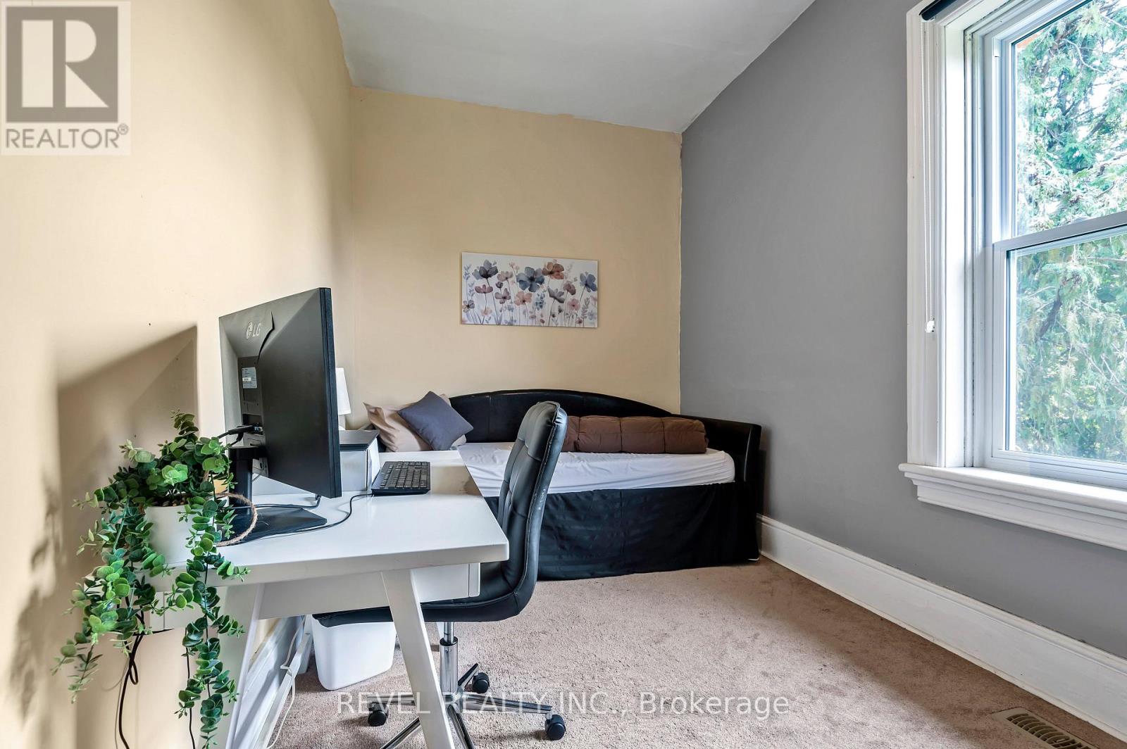 Photo 6 of 351 Hedge Road, Georgina ON