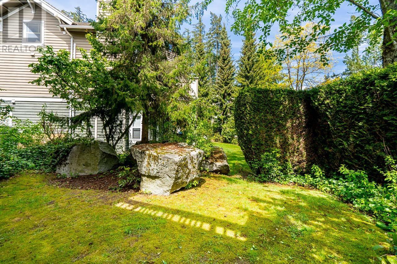 Photo 28 of 4918 Edendale Lane, West Vancouver BC