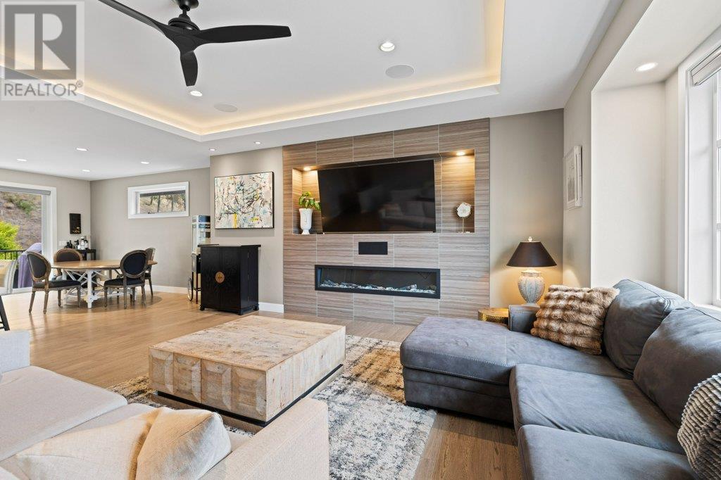 288 Upper Canyon Drive N - 20