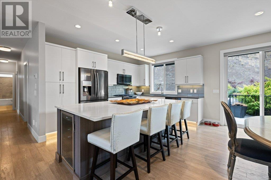 288 Upper Canyon Drive N - 10