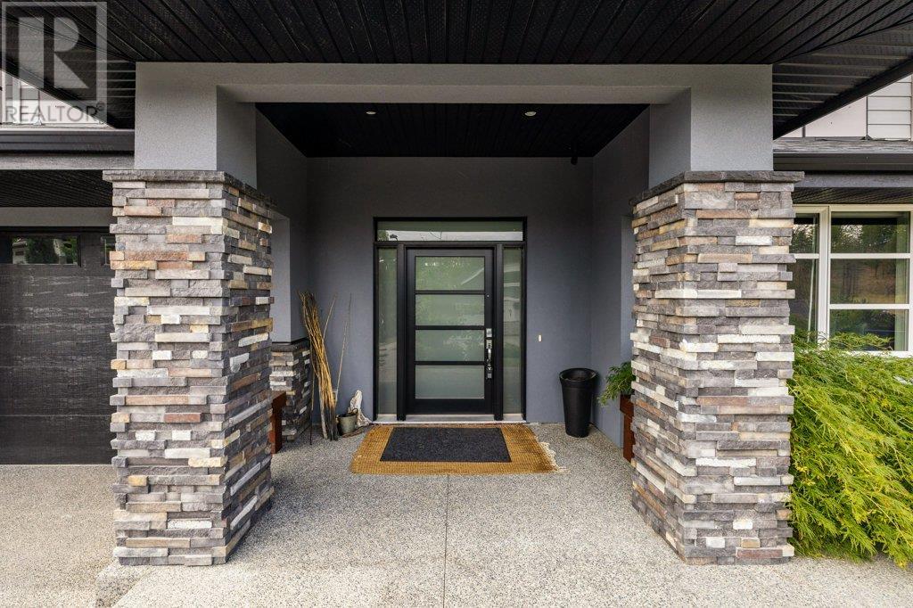 288 Upper Canyon Drive N - 4