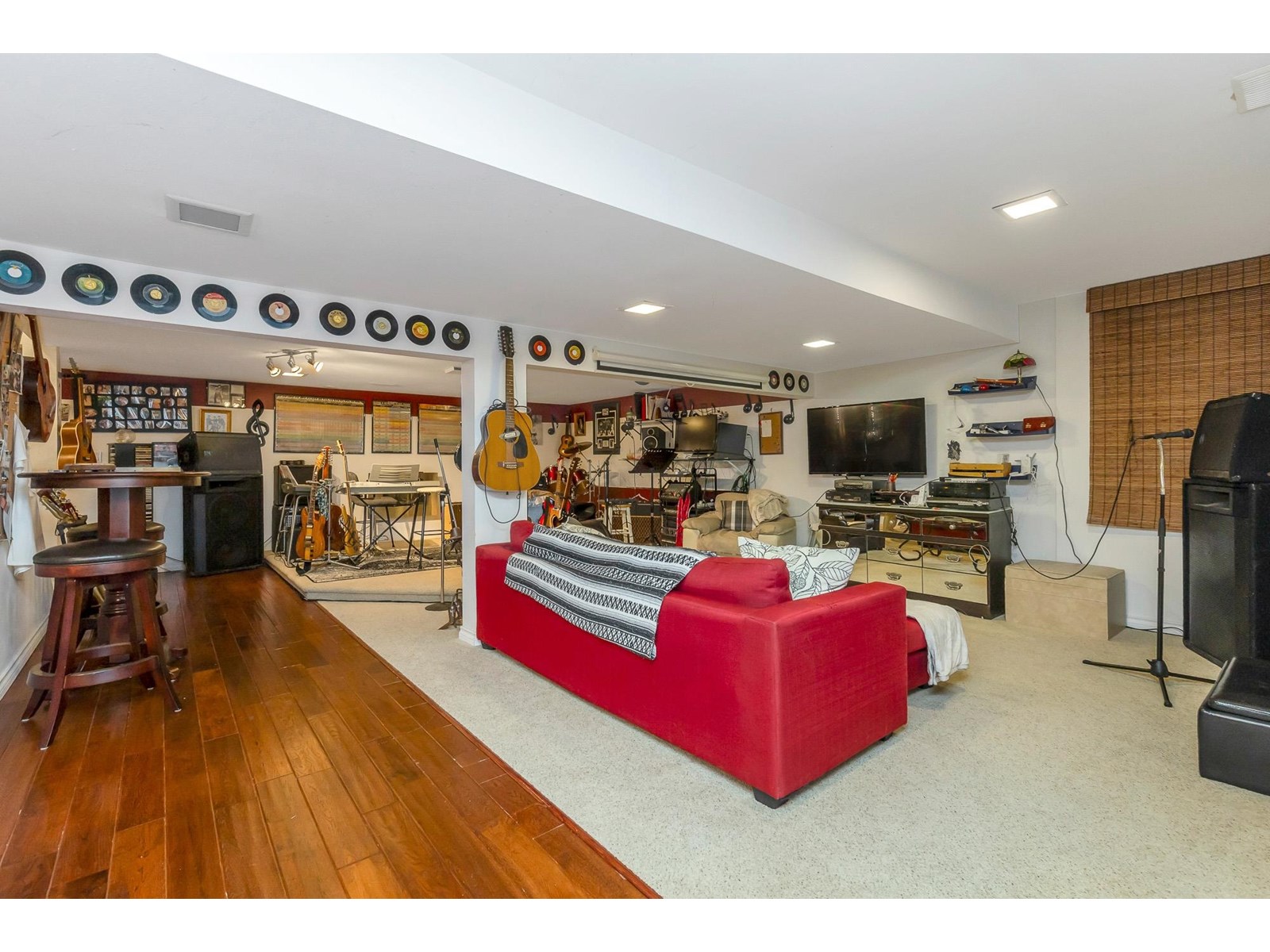 10851 GREENWOOD DRIVE, Mission