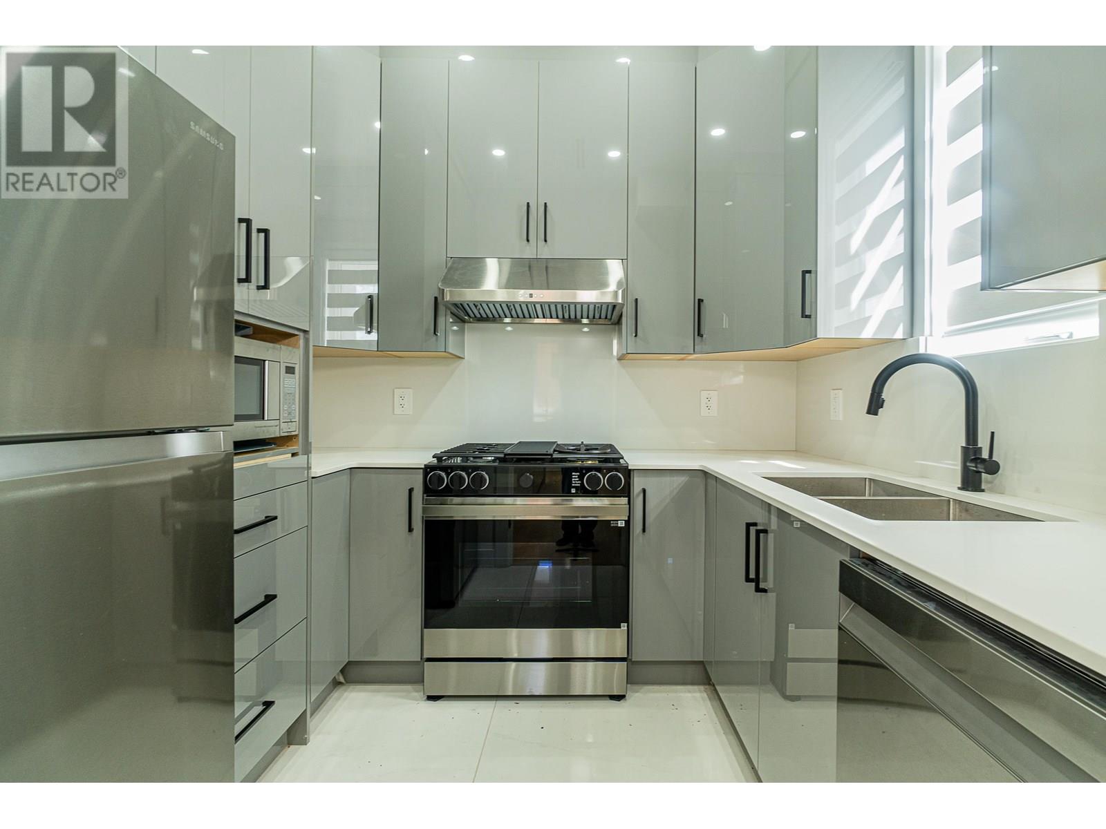 4152 PENDER STREET, Burnaby