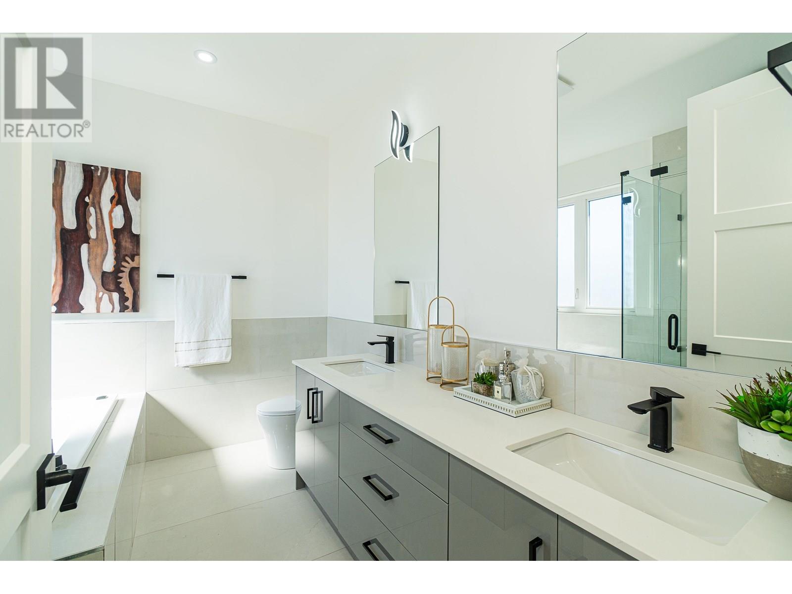 4152 PENDER STREET, Burnaby