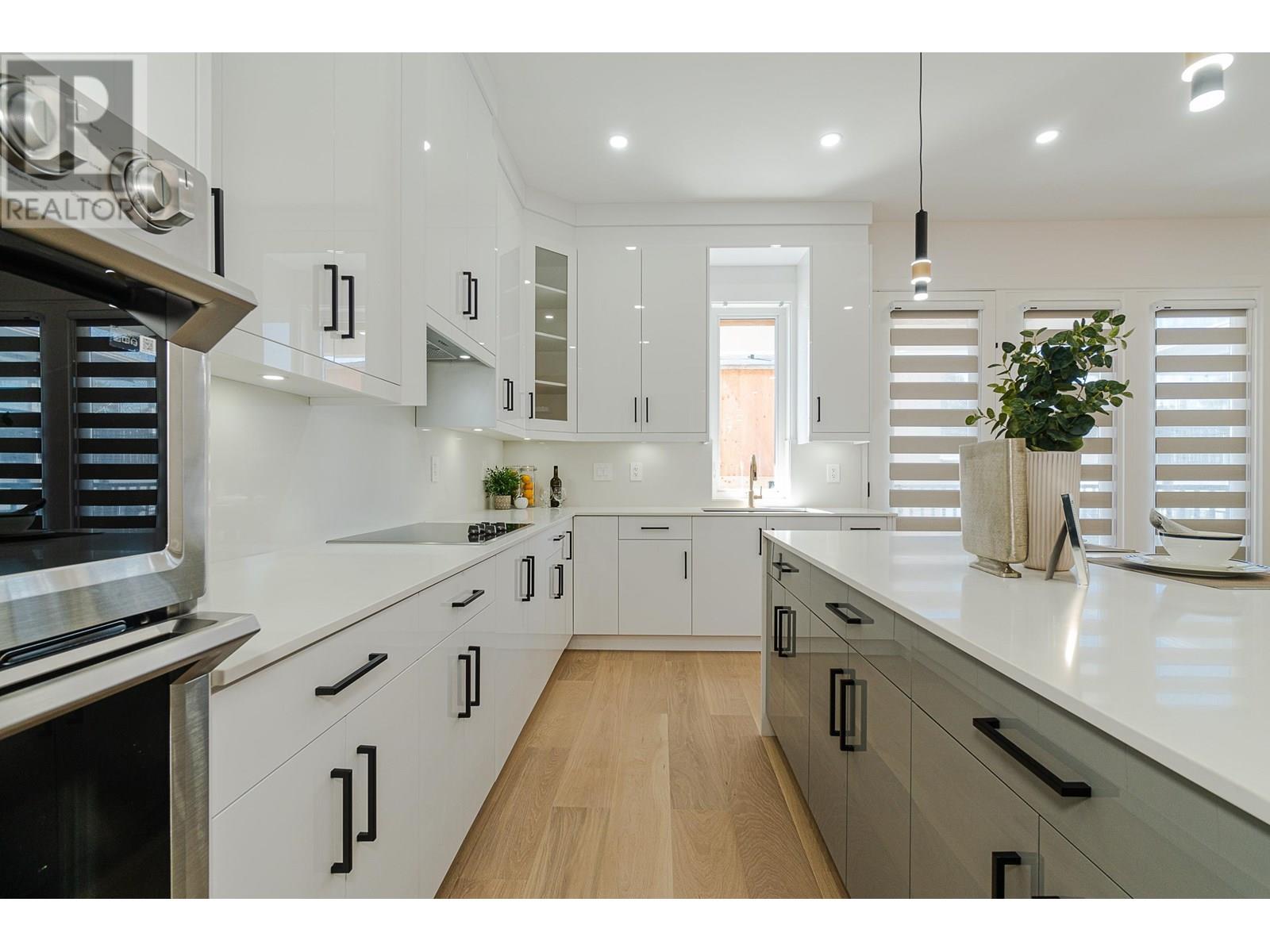 4152 PENDER STREET, Burnaby
