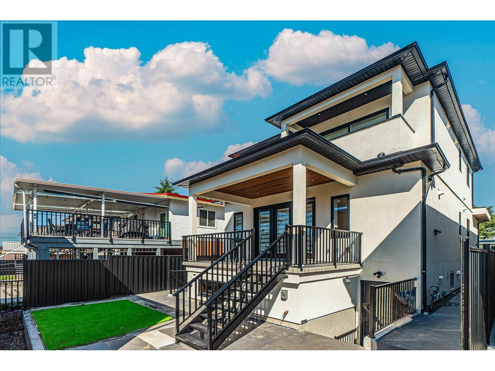 4152 PENDER STREET, Burnaby