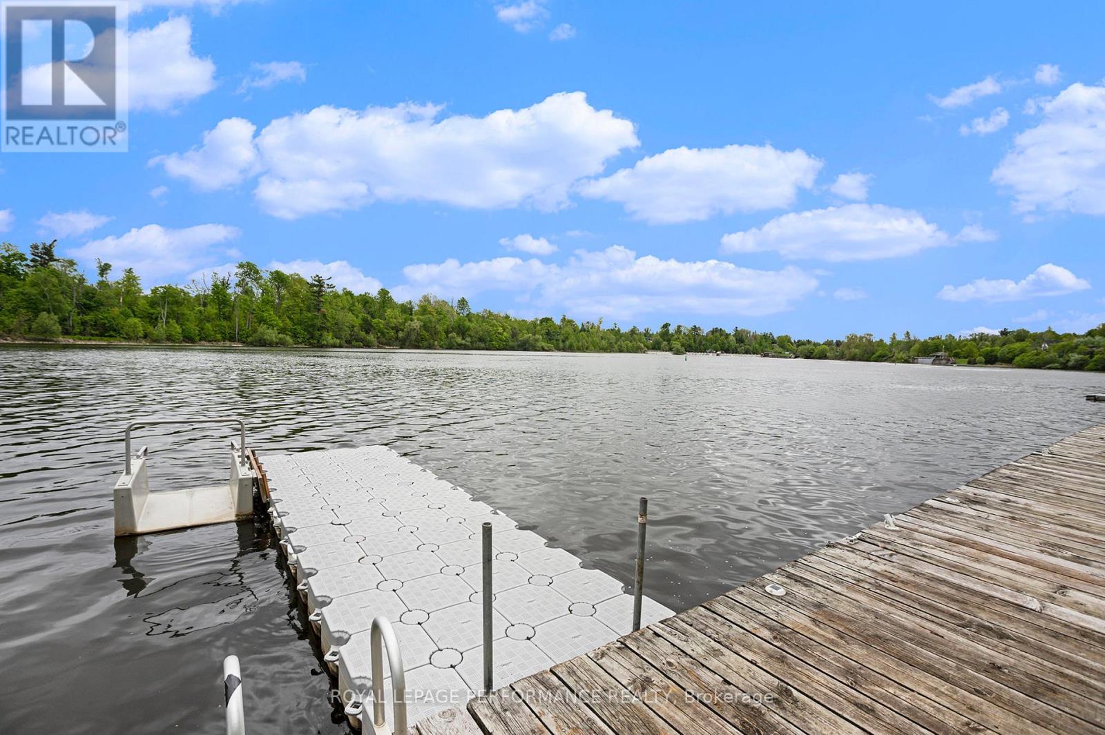 Photo 11 of 81 Waterford Drive, Ottawa ON