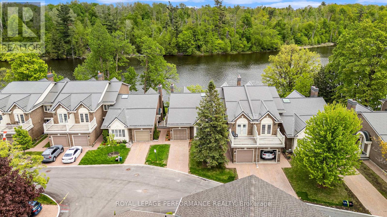 Photo 27 of 81 Waterford Drive, Ottawa ON