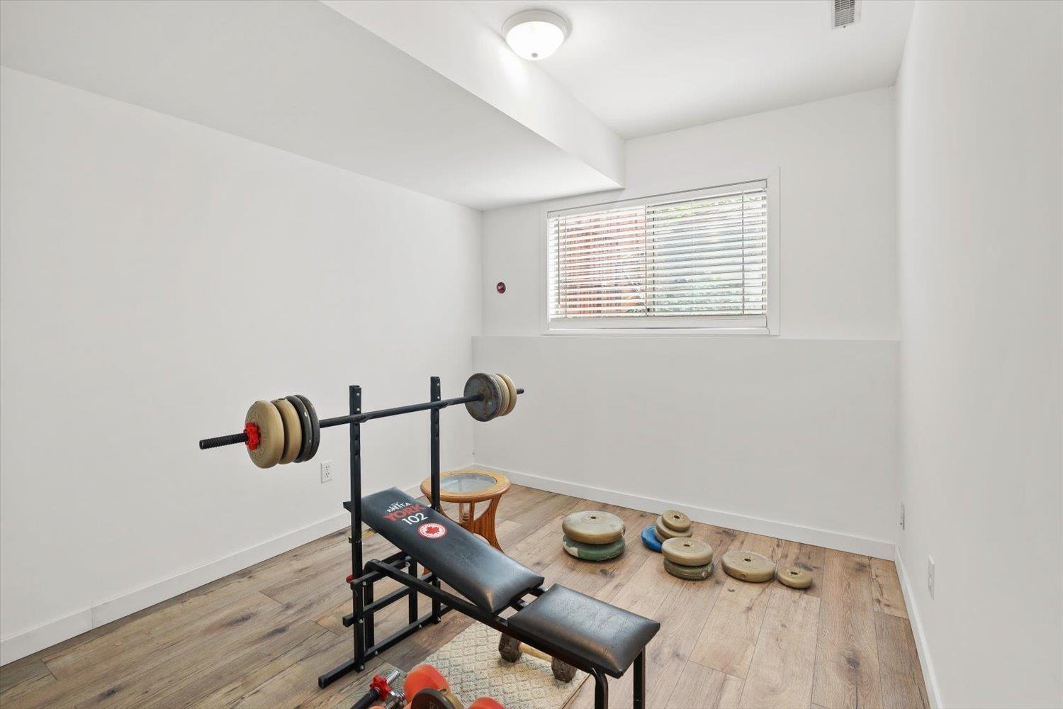8036 CEDAR STREET, Mission