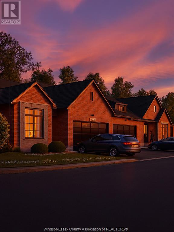 Photo 5 of 69 Callams Bay Crescent, Amherstburg ON