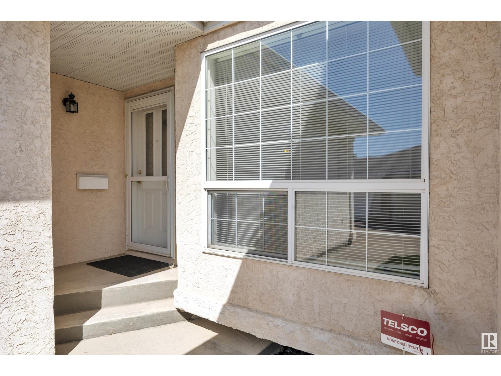 Photo 21 of 43 14428 Miller Bv Nw, Edmonton AB