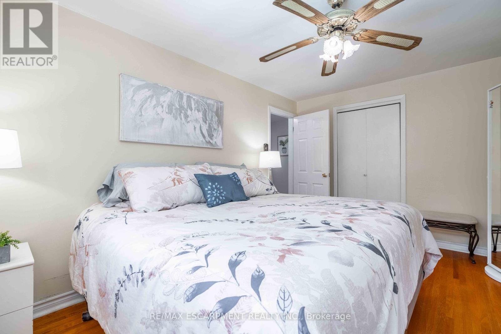 Photo 29 of 179 Buckingham Drive, Hamilton ON