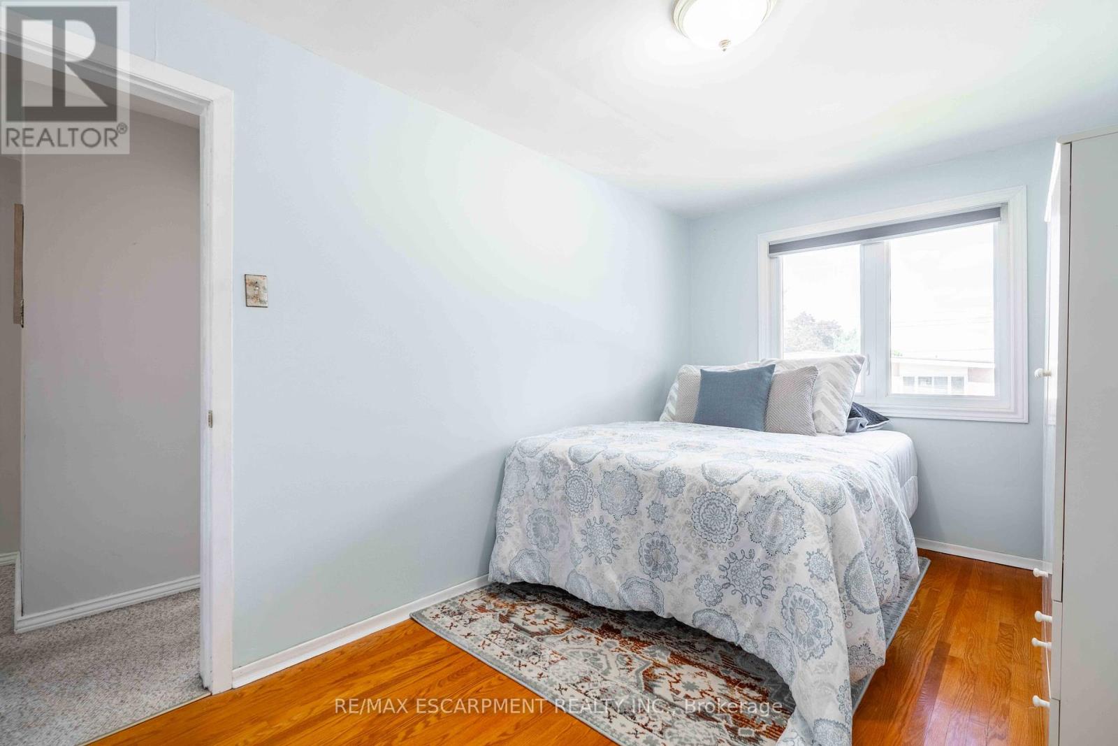 Photo 38 of 179 Buckingham Drive, Hamilton ON