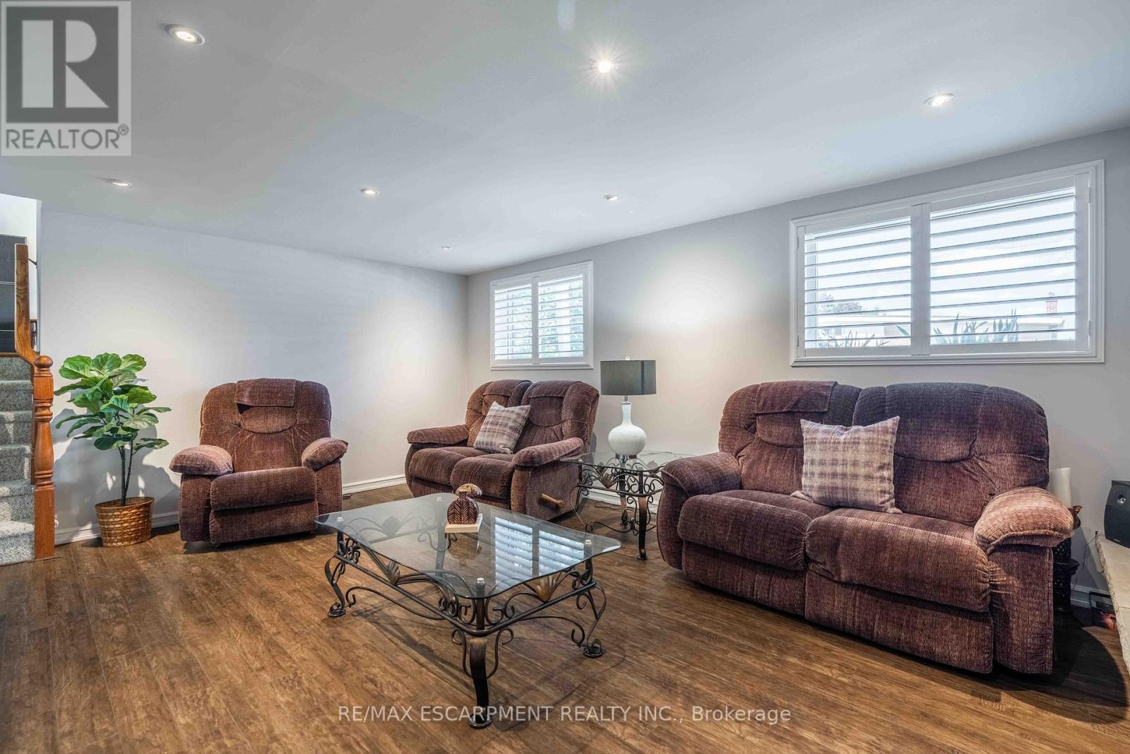 Photo 23 of 179 Buckingham Drive, Hamilton ON
