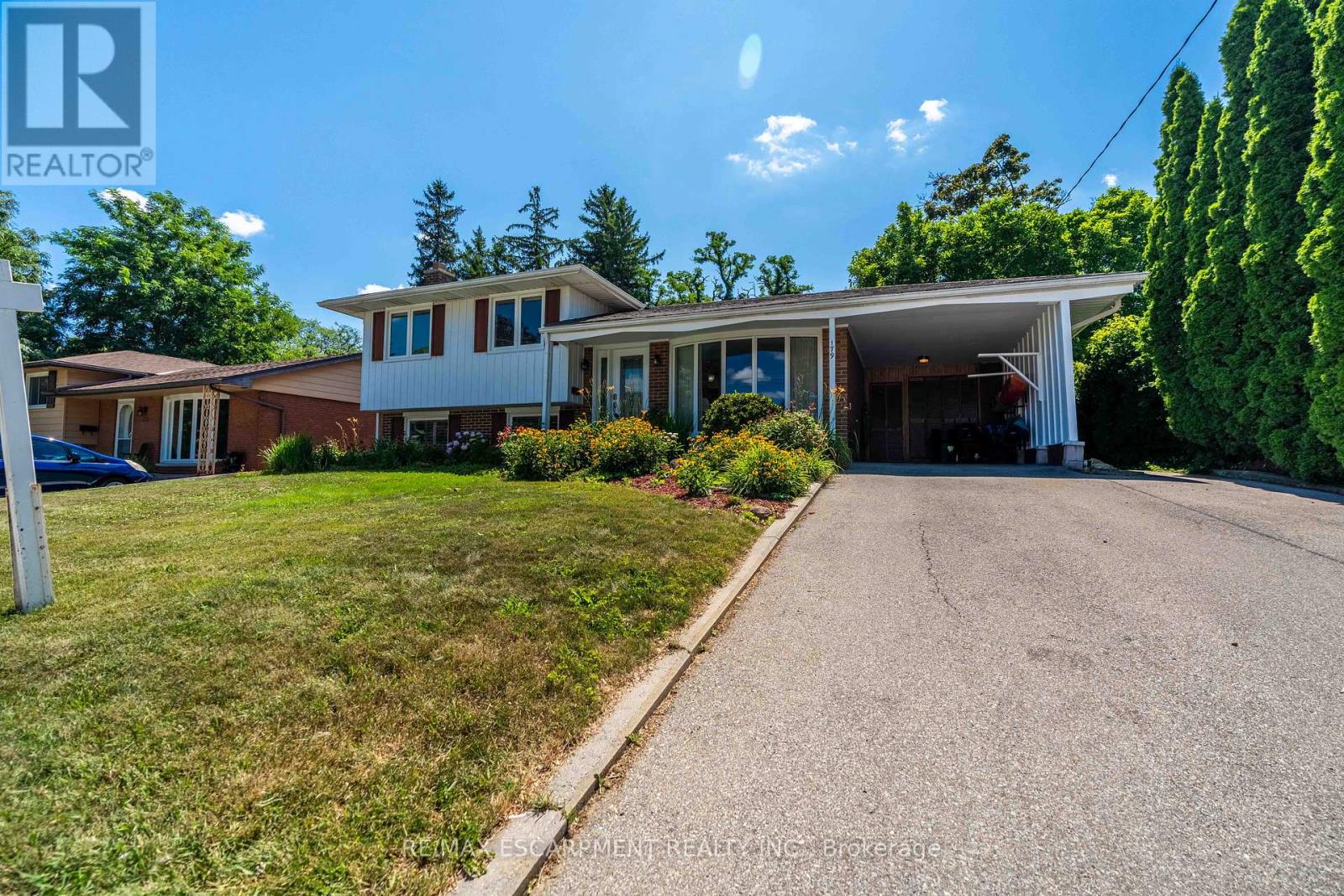 Photo 7 of 179 Buckingham Drive, Hamilton ON