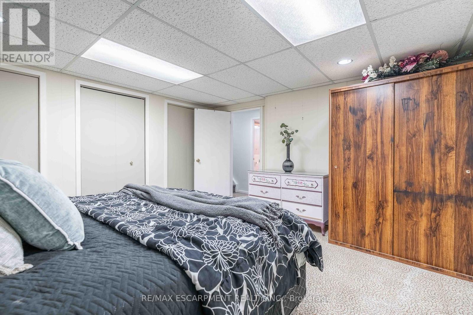 Photo 34 of 179 Buckingham Drive, Hamilton ON
