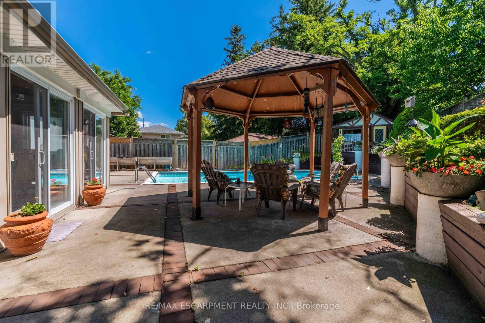 Photo 12 of 179 Buckingham Drive, Hamilton ON