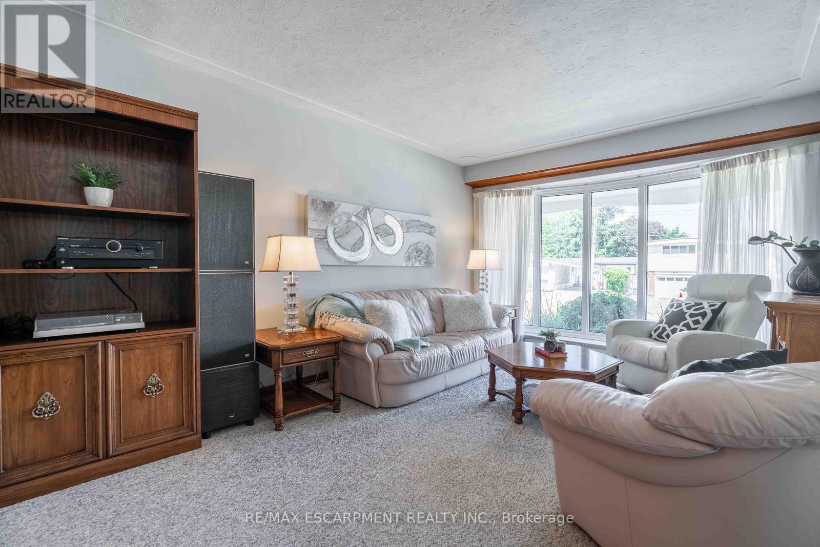 Photo 39 of 179 Buckingham Drive, Hamilton ON