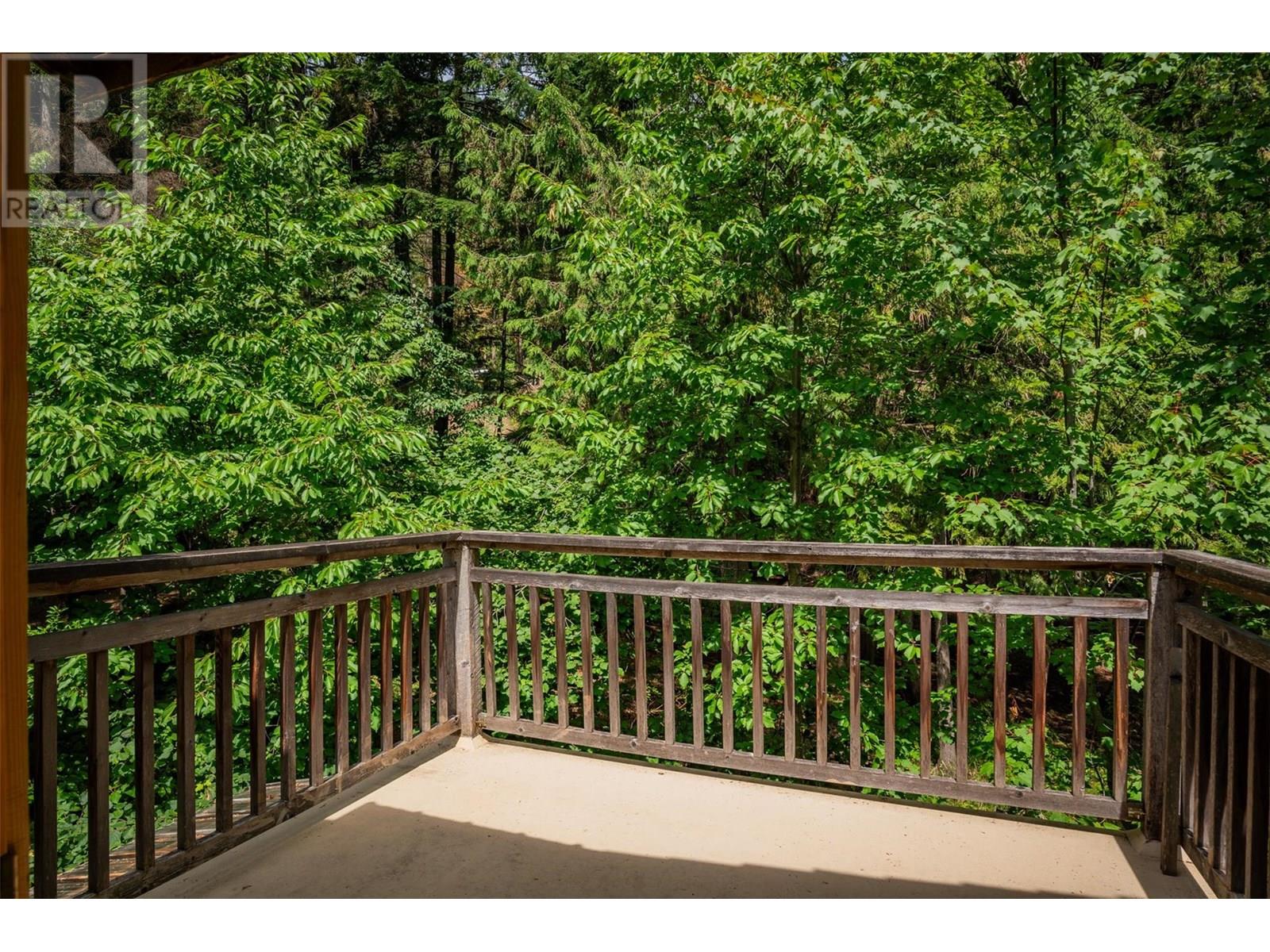 1116 C Avenue, Kaslo