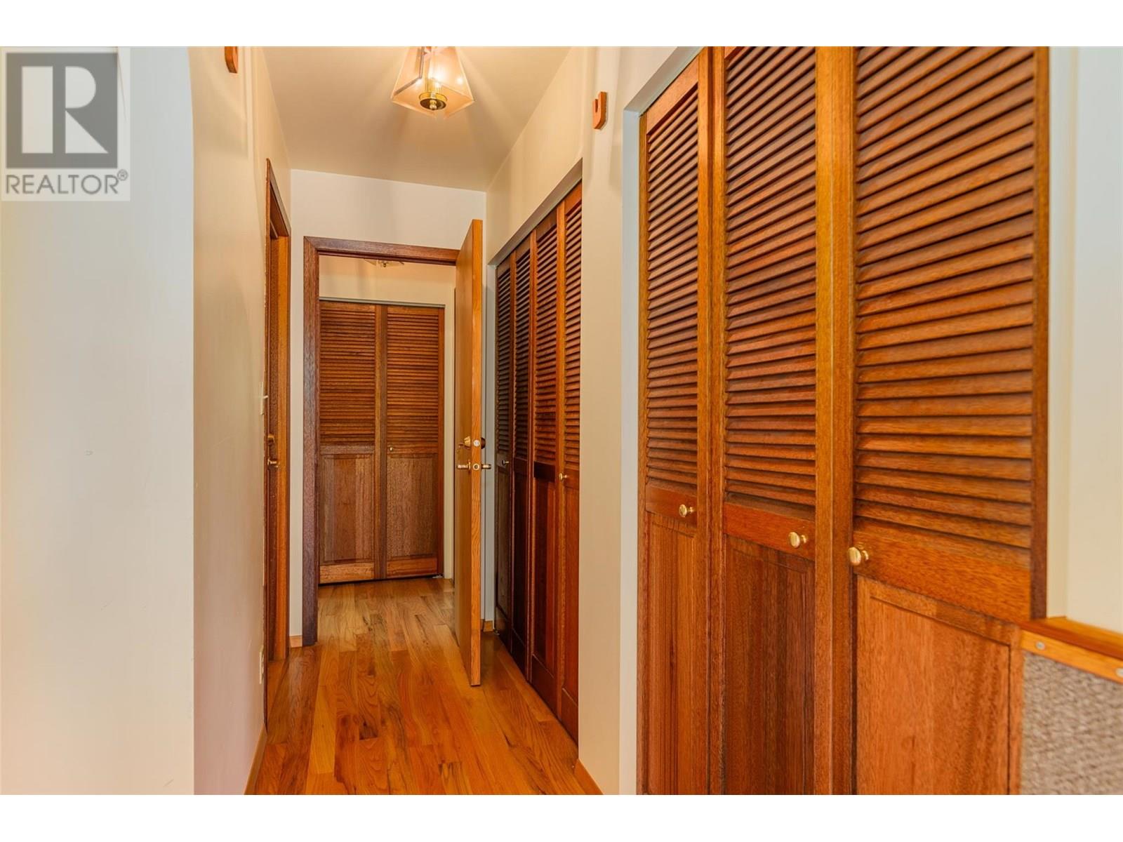 1116 C Avenue, Kaslo