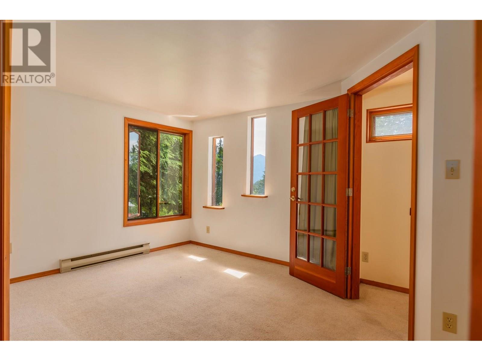 1116 C Avenue, Kaslo