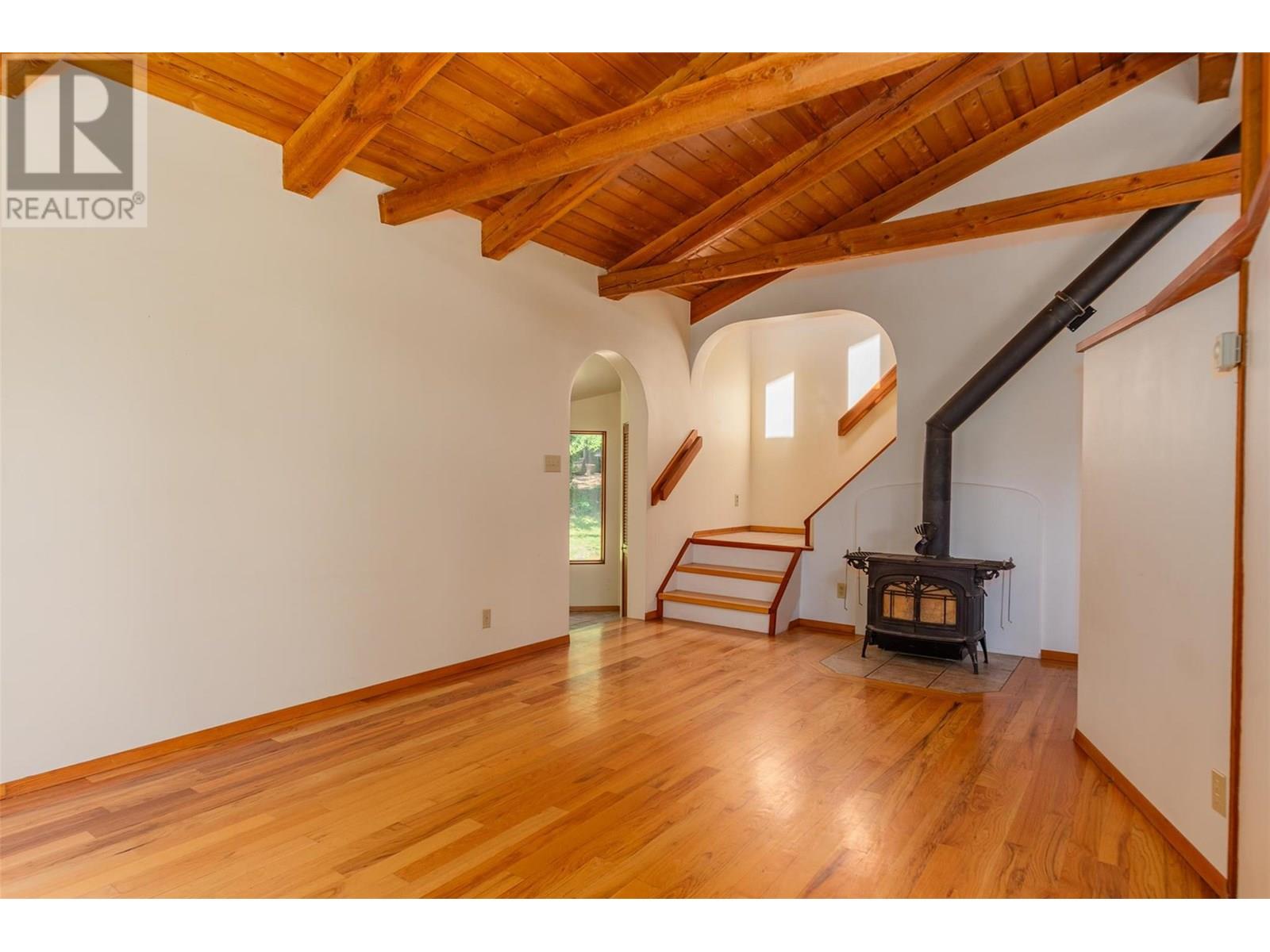 1116 C Avenue, Kaslo