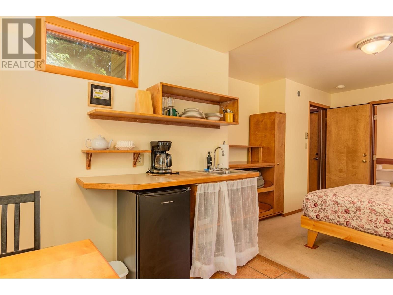 1116 C Avenue, Kaslo