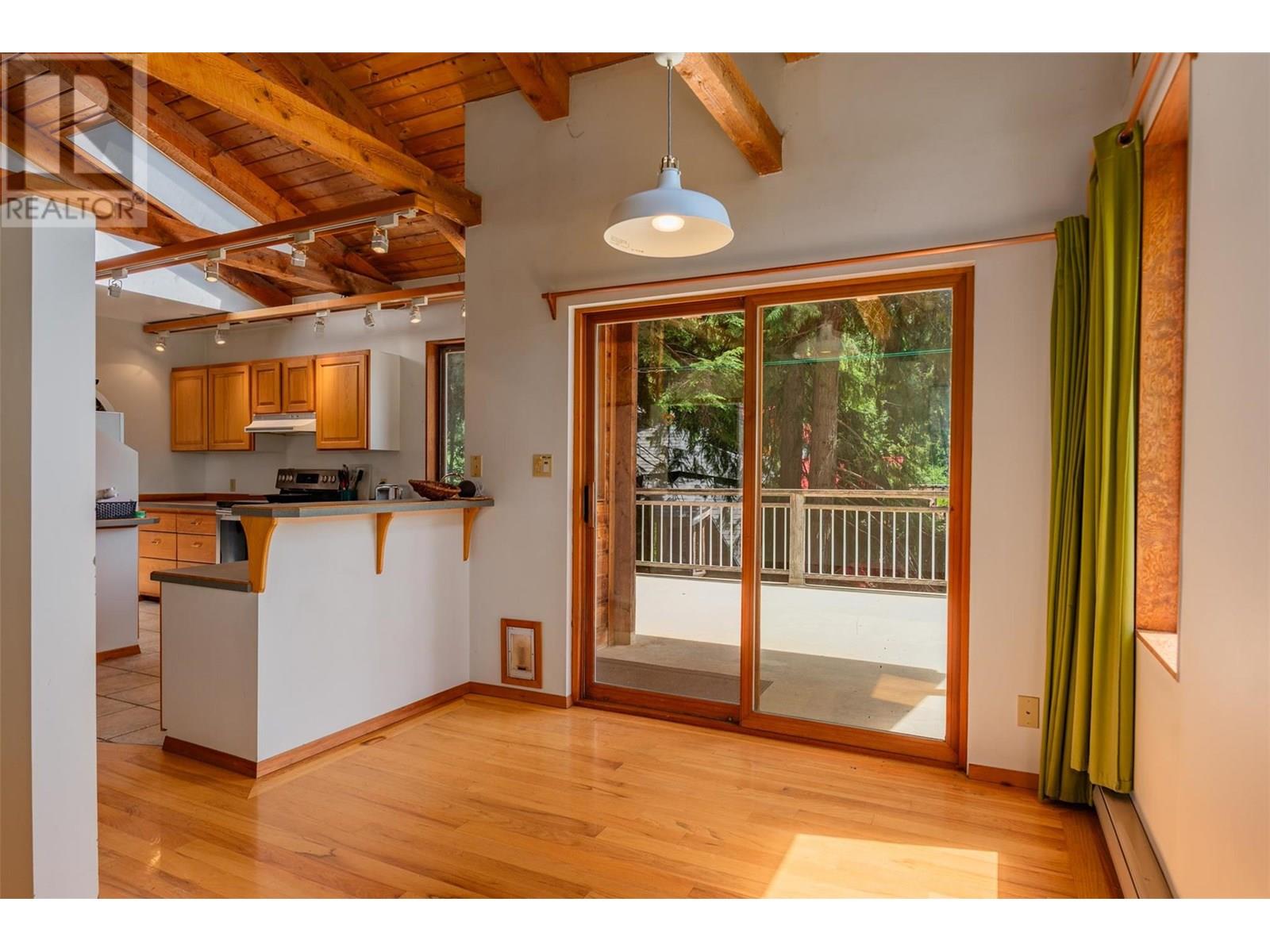 1116 C Avenue, Kaslo