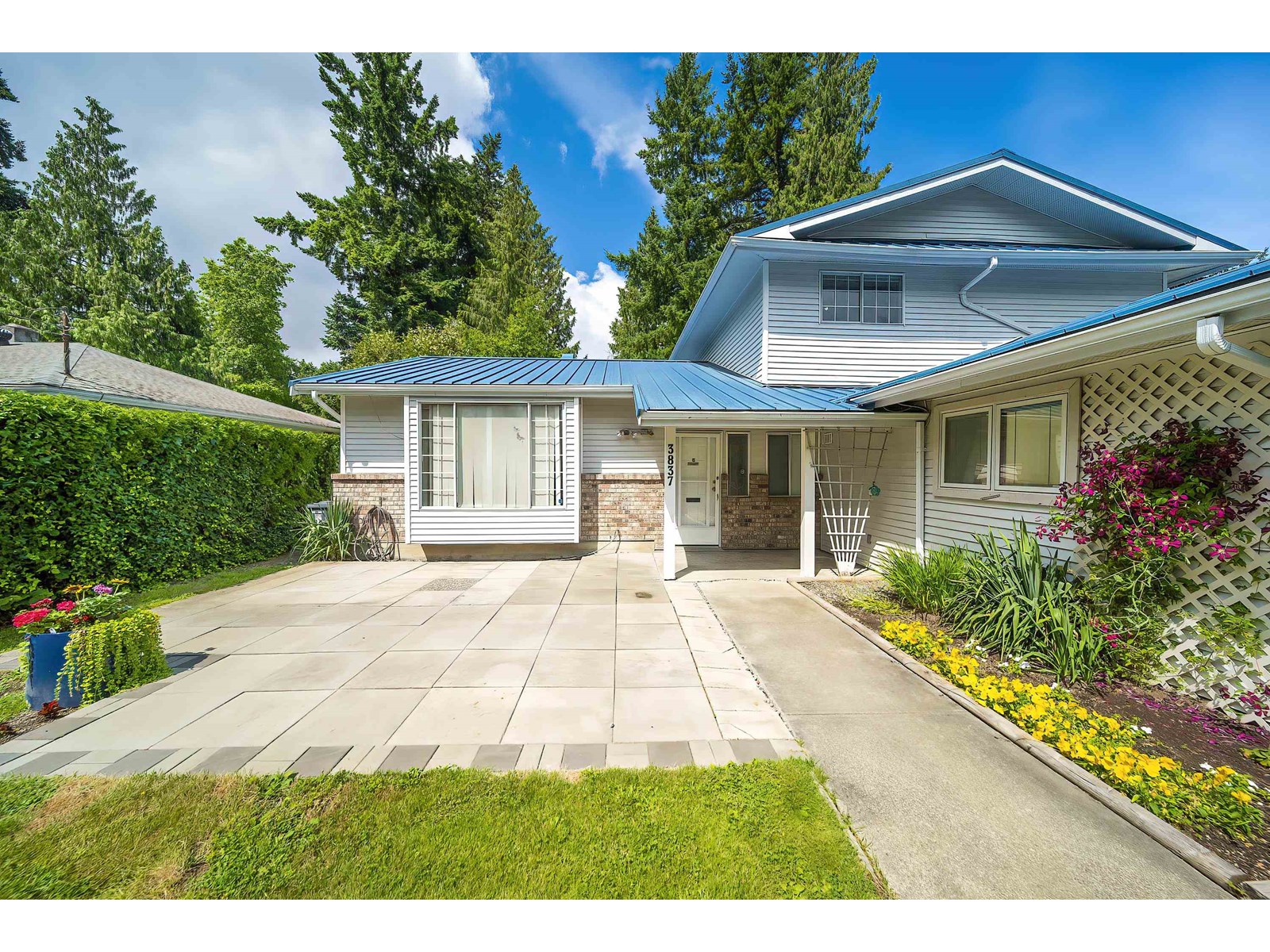 Photo 1 of 3837 202 Street, Langley BC