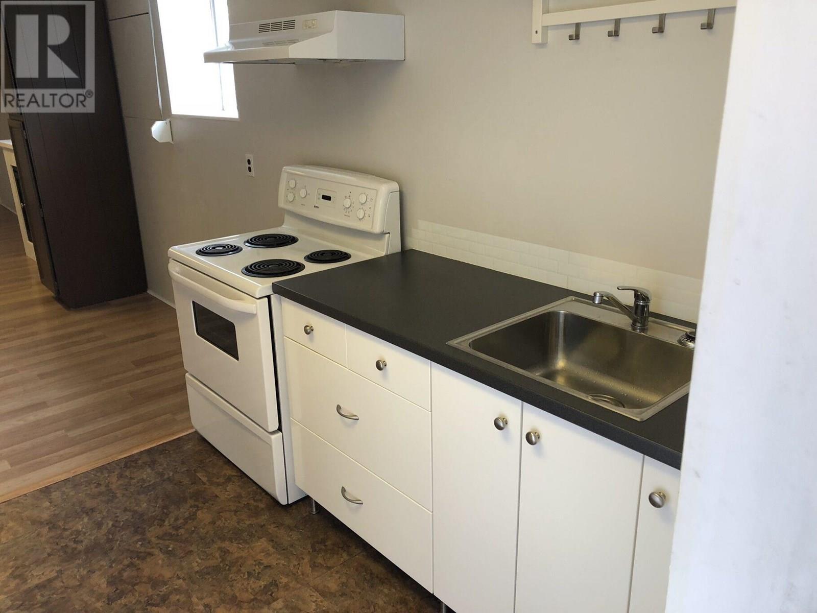 Photo 20 of 418 Fader Street, New Westminster BC